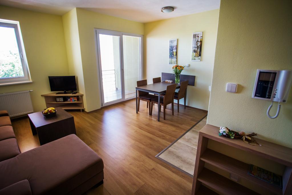 Vendelin Apartmany Bojnice Exterior foto